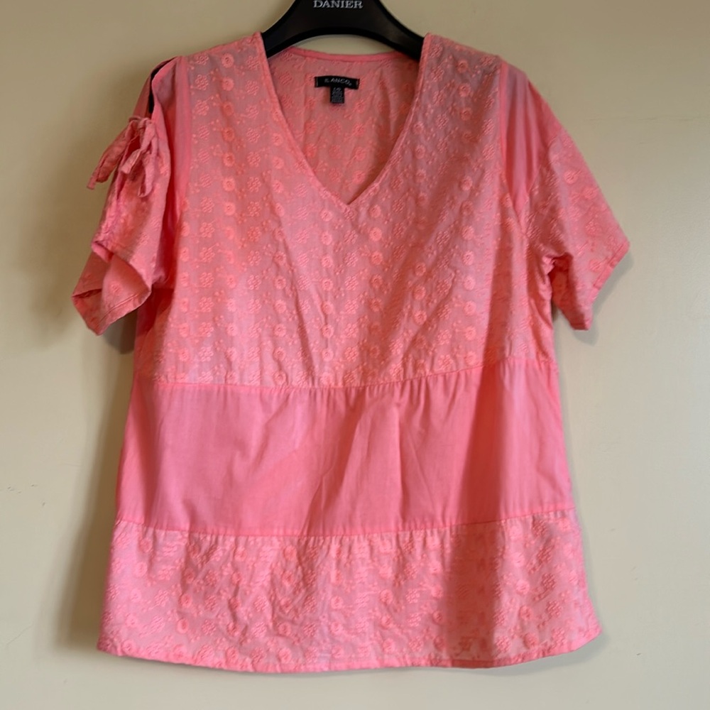 Ilanco women’s top cotton‎ eyelet peach/apricot v-neck short sleeve size large